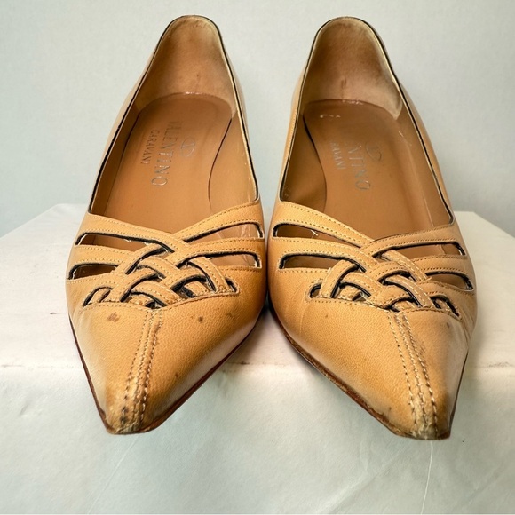 Valentino Garavani Woven Leather Pumps Heels Size 36 Beige - Picture 3 of 8